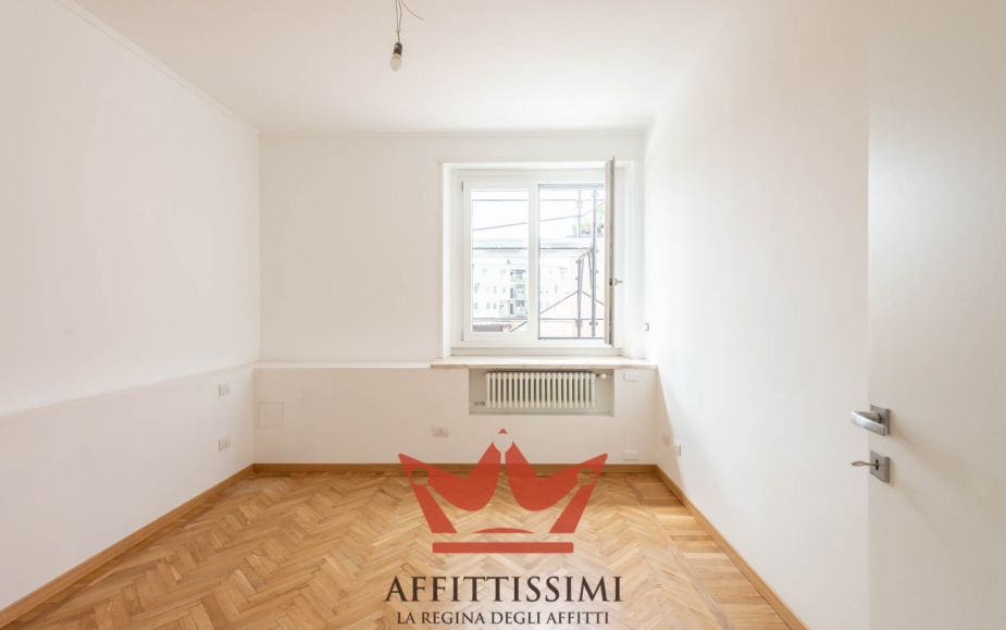 3 rooms with fitted kitchen Città Studi area - Milan.