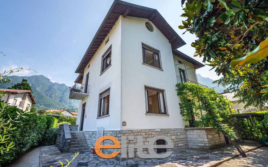 Villa con parco a Mandello Lario