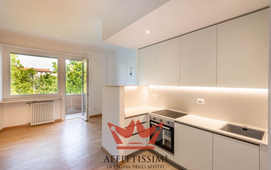 2 rooms with fitted kitchen Città Studi area - Milan.