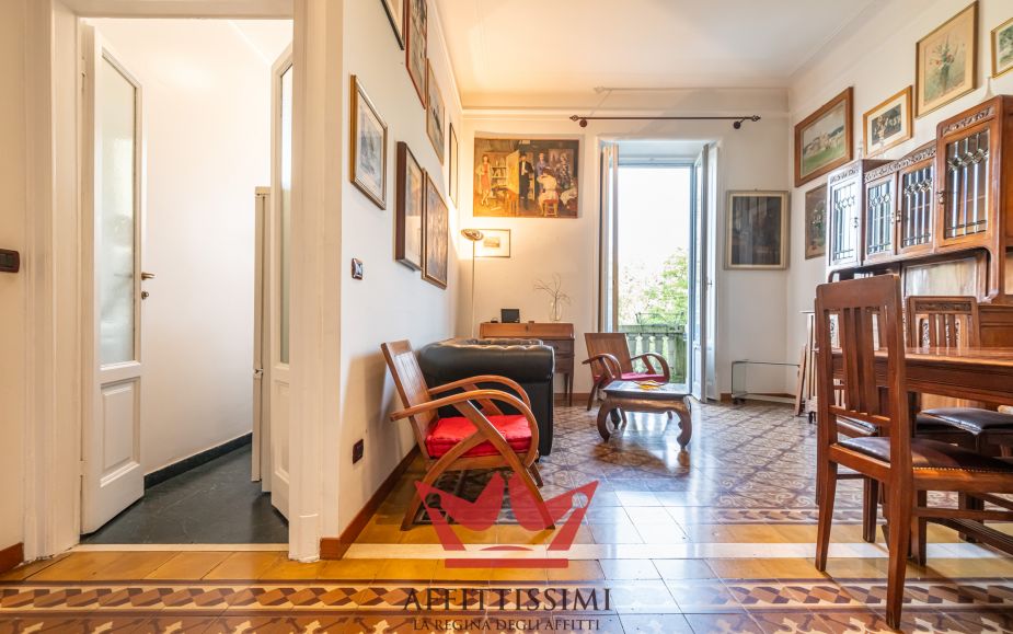 Bilocale con balcone vista citylife - milano.