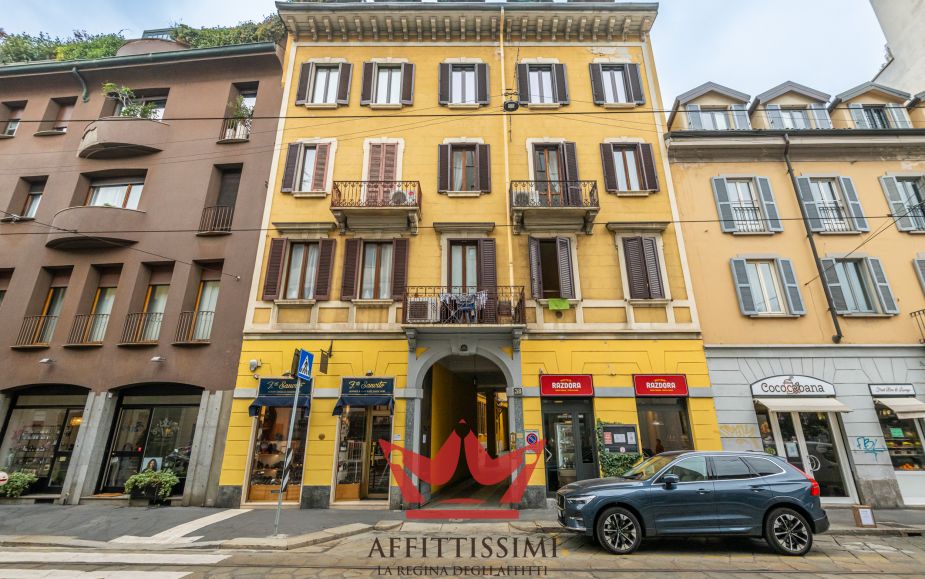 Trilocale arredato in quadronno - crocetta.