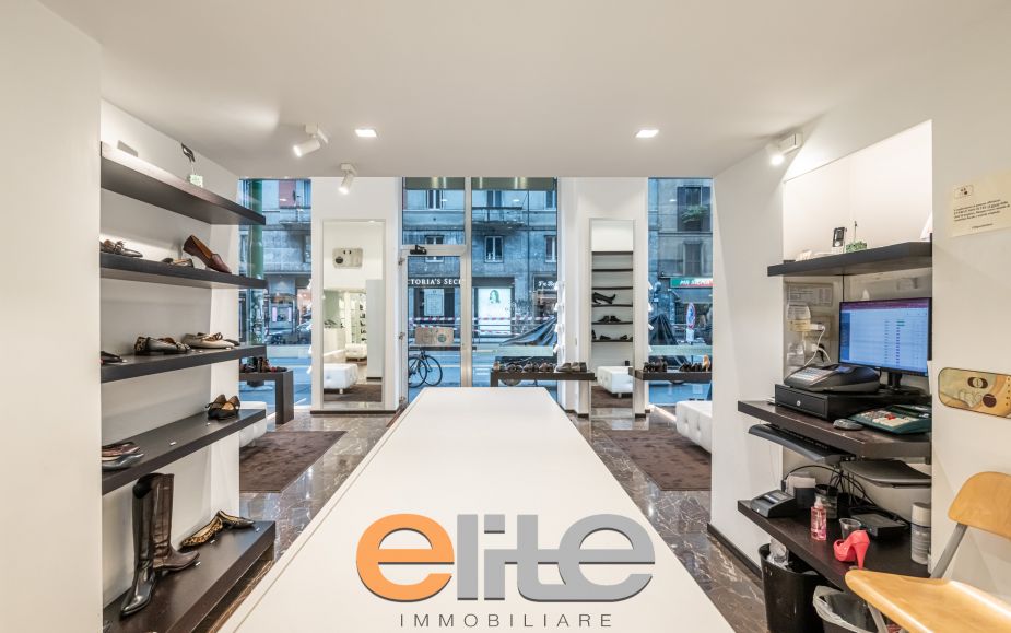 Negozio 3 vetrine zona Buenos Aires oltre magazzino.