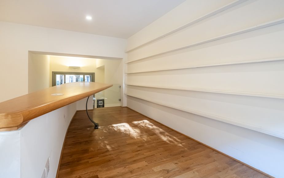 Ufficio in affitto in zona Monti Cadorna.