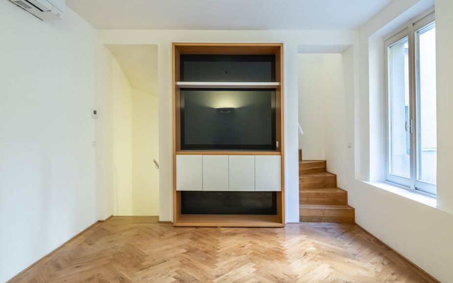 Ufficio in affitto in zona Monti Cadorna.