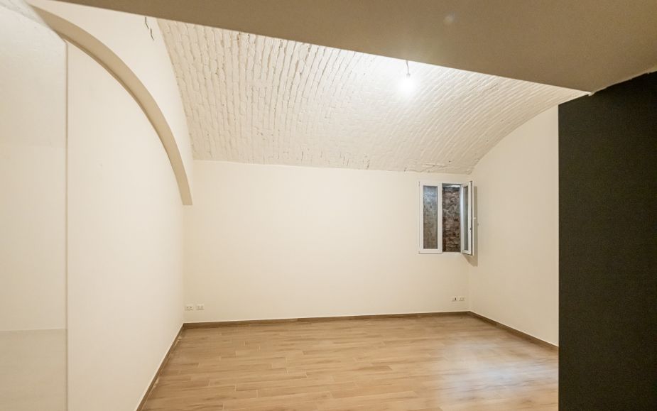 Ufficio in affitto in zona Monti Cadorna.