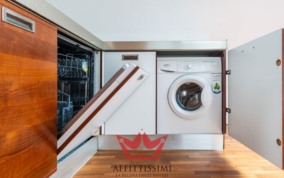 3 Locali in mansarda con doppi servizi