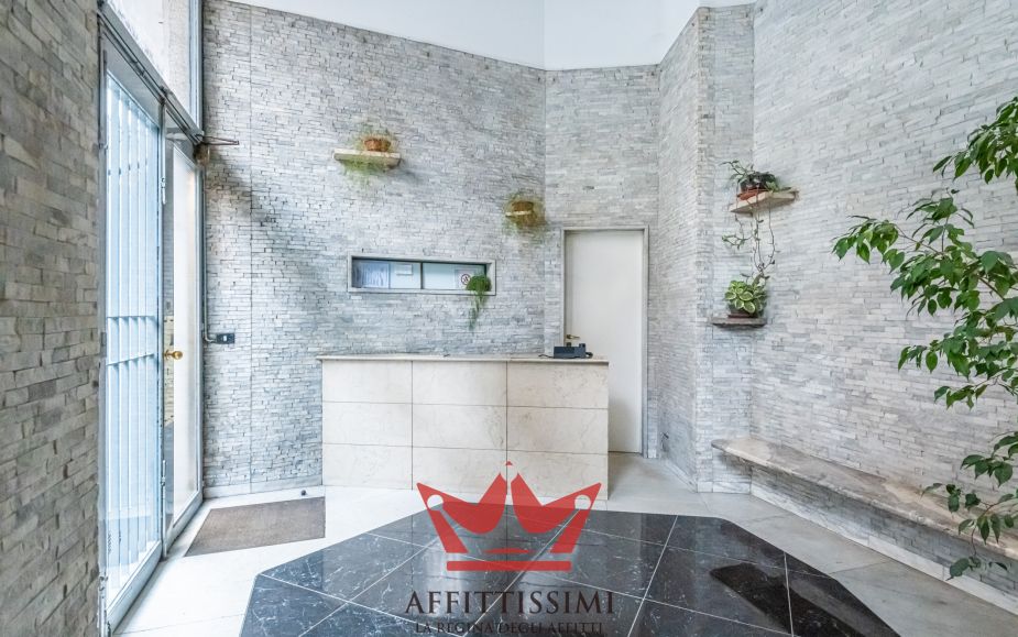 3 Locali in mansarda con doppi servizi