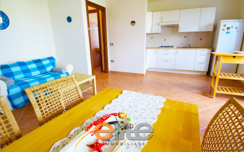 Casa in villetta bifamigliare vista mare in Sardegna a Budoni