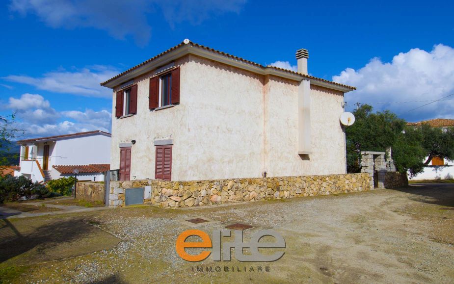 Villetta con vista mare in Sardegna a Budoni