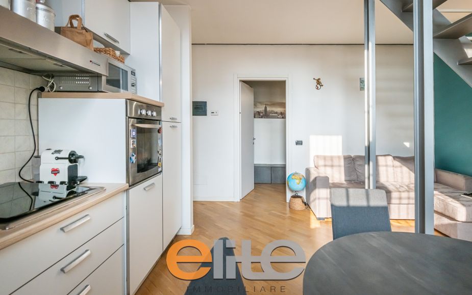 Casa stile loft a 2 minuti dalla metro gialla