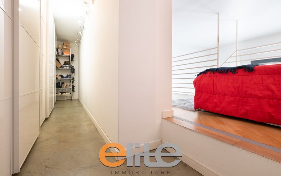 Casa stile loft a 2 minuti dalla metro gialla