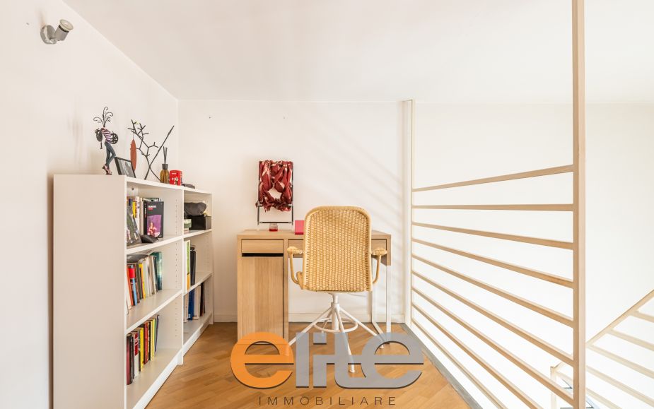 Casa stile loft a 2 minuti dalla metro gialla