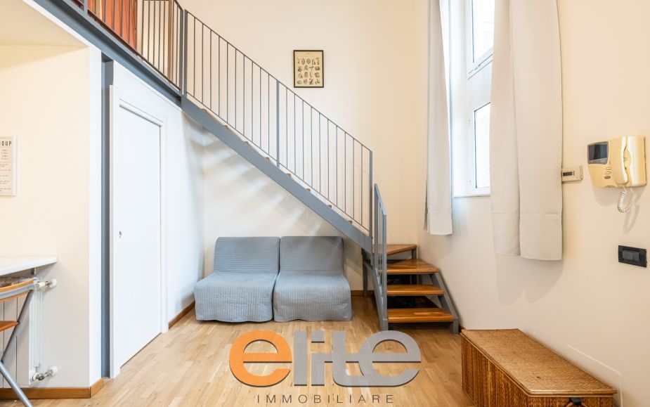 Loft-style apartment in the Istria M5 metro area