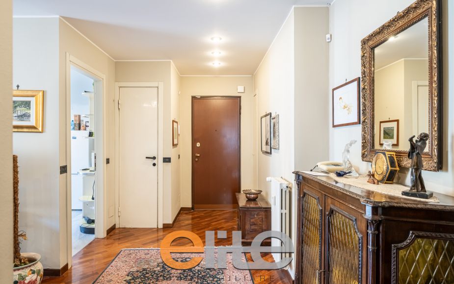 Trilocale via Rembrandt 10 min. Gambara MM