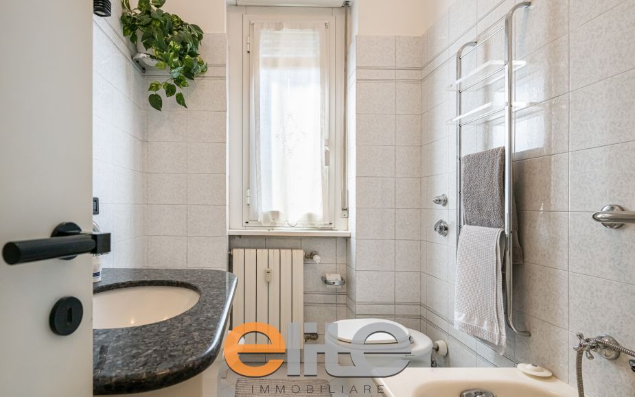 Trilocale via Rembrandt 10 min. Gambara MM