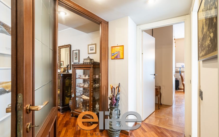 Trilocale via Rembrandt 10 min. Gambara MM