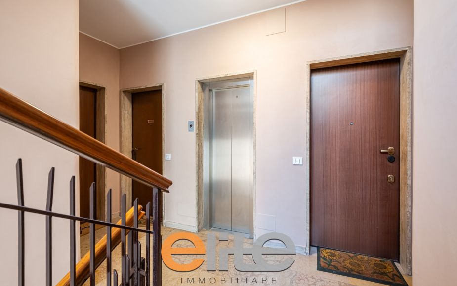 Trilocale via Rembrandt 10 min. Gambara MM