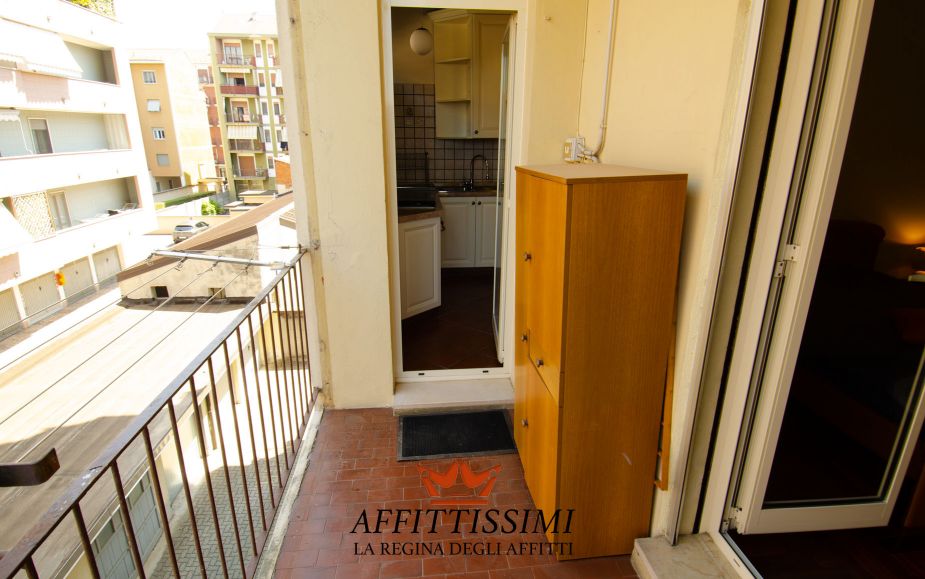 3 Locali affitto in porta mortara - novara