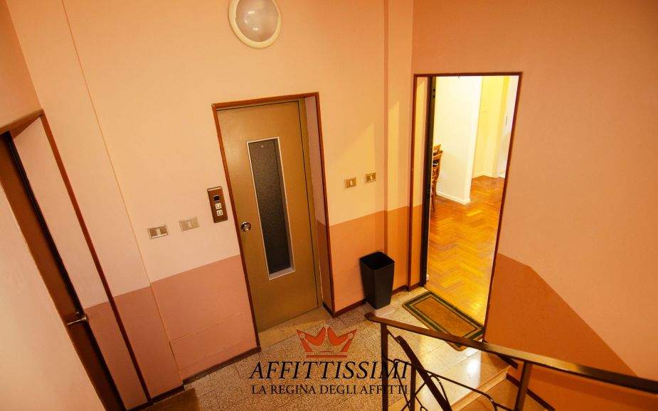 3 Locali affitto in porta mortara - novara