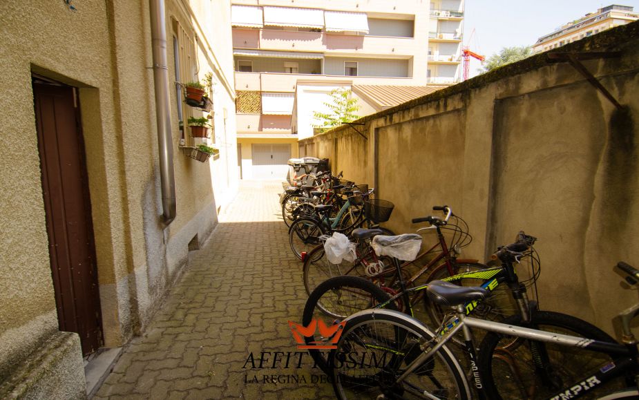 3 Locali affitto in porta mortara - novara