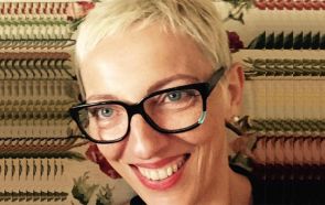 Review by Maria A. Mariotti