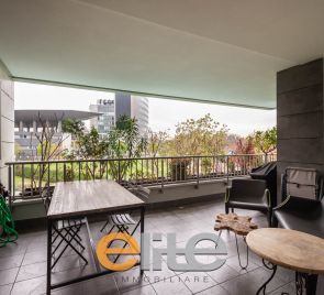 Casa con terrazzo e 2 box - portello.